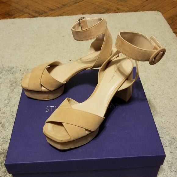 (Winter SALE!!) Stuart Weitzman Carmina Platform Sandal - Picture 2 of 8